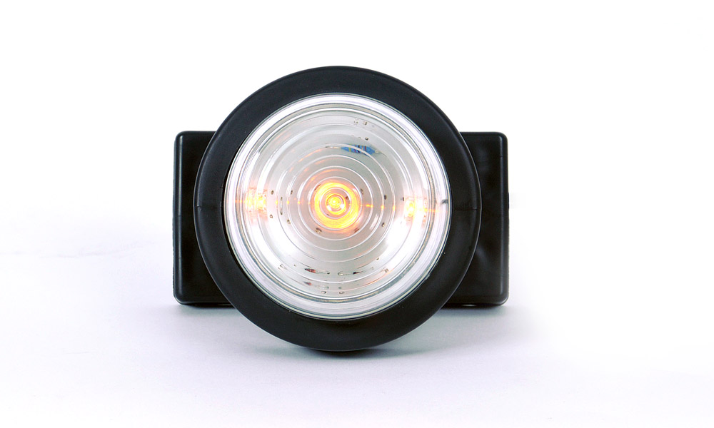 Position lamps / clearance lights - W74.3