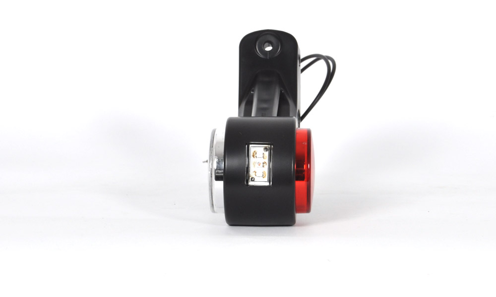 Position lamps / clearance lights - W77.2