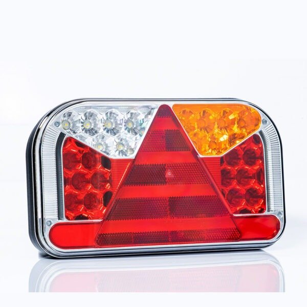 Lampa stražnja D LED